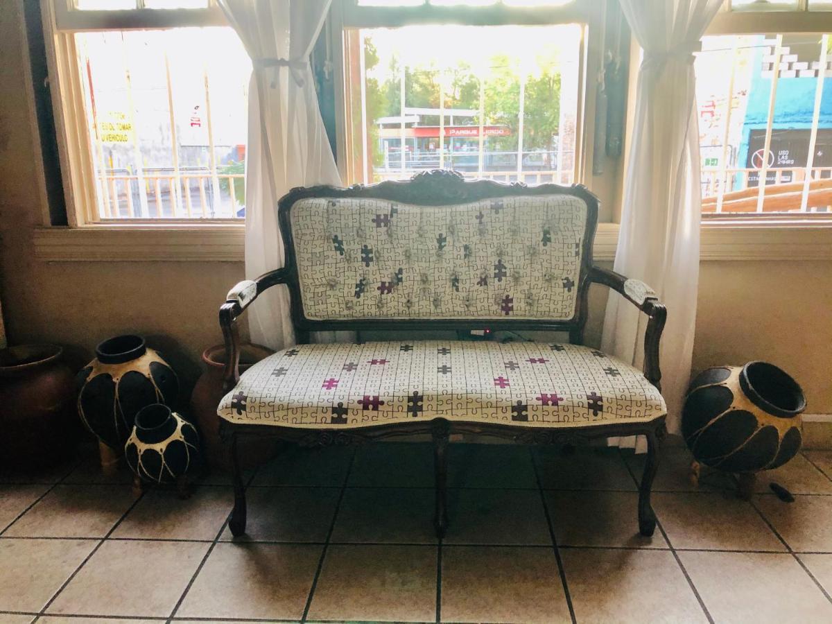 Hostal Kuira Ba By Rotamundos Chihuahua Eksteriør bilde